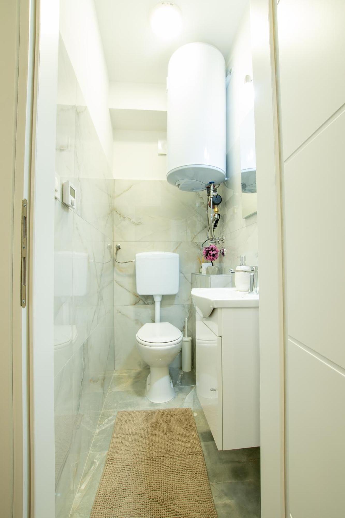 Apartman Valentina - Self Check In And Check Out Otočac Εξωτερικό φωτογραφία
