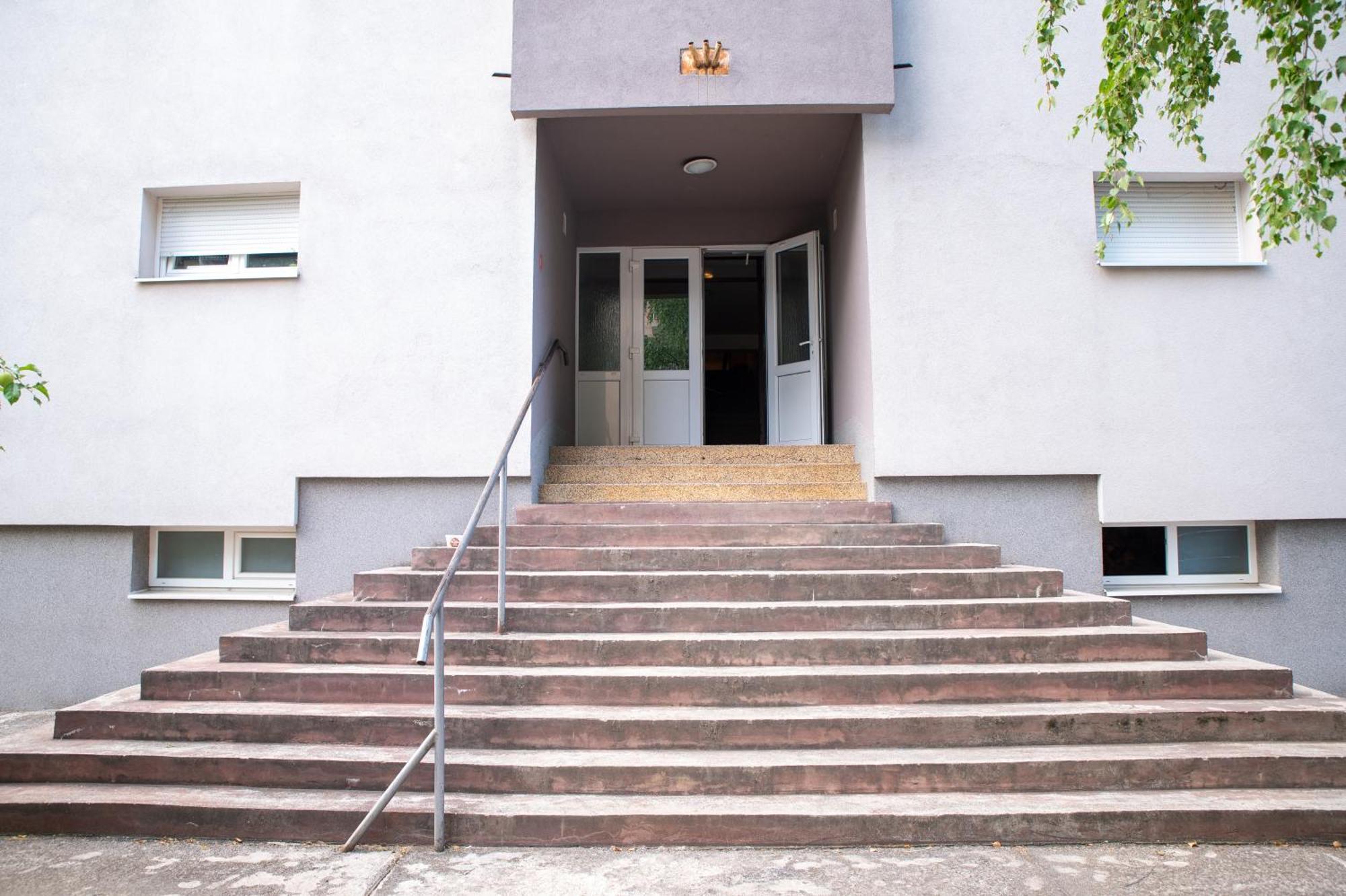 Apartman Valentina - Self Check In And Check Out Otočac Εξωτερικό φωτογραφία
